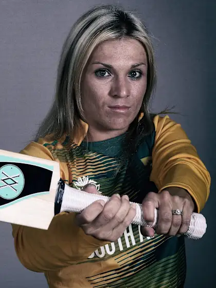 Mignon du Preez steps down as Proteas women’s captain 