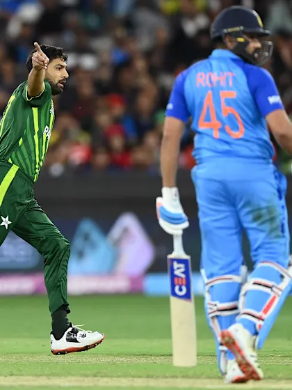 Rohit Sharma nick taken sharply at first slip | T20WC 2022