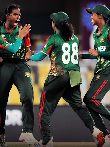 Marufa breathes fire in her opening spell against England | Powerplay Highlights | CWC25