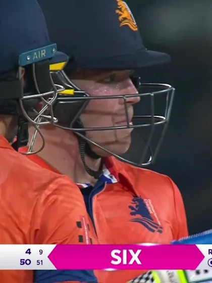 Bas de-Leede - Six - Pakistan vs Netherlands
