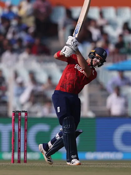 Bethell skips down for a glorious six | T20WC 2026