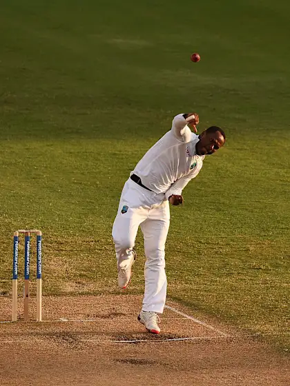 Marlon Samuels reported for suspect bowling action