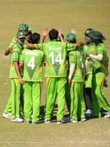 India sets up quarter-final date with Pakistan