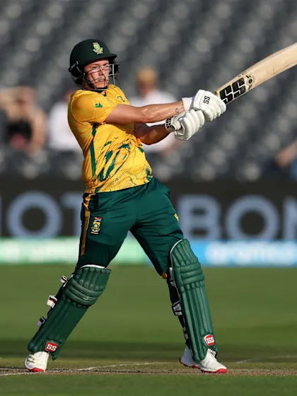 Brits cashes in on the flight | Women's T20WC 2026