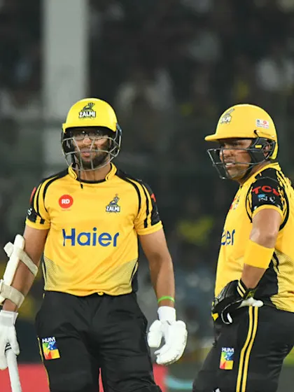 Kamran Akmal, Imam-ul-Haq power Peshawar to third successive PSL final