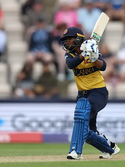 Nilakshika's delightful scoop | Women's T20WC 2026