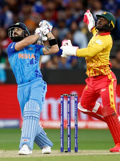Zimbabwe snare the big wicket of Virat Kohli | T20WC 2022