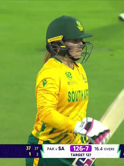 Nadine Klerk - Wicket - South Africa vs Pakistan