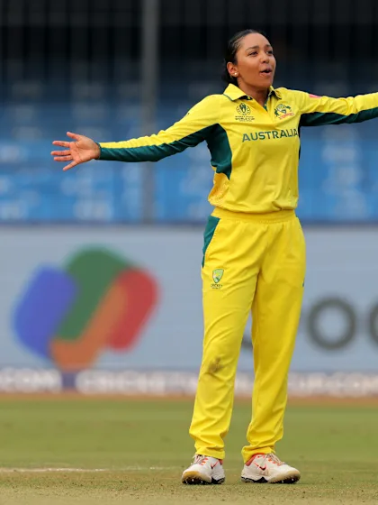 King gets the better of Sciver-Brunt | CWC25