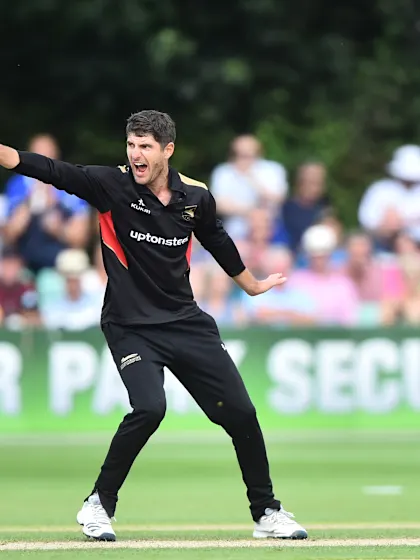 Colin Ackermann sets T20 record with 7/18