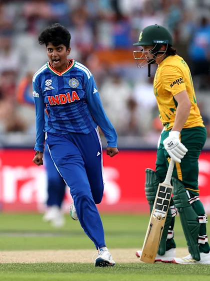 Sree Charani claims the prized scalp of Wolvaardt | Women's T20WC 2026