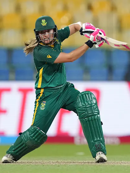 Watch all 11 South Africa sixes against Pakistan | CWC25