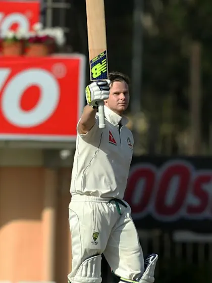 Smith, Maxwell make India toil