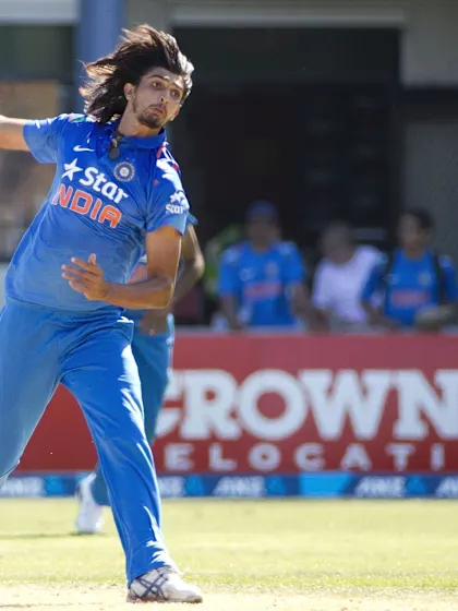 JAVAGAL SRINATH: Fast bowlers must aim to take wickets upfront