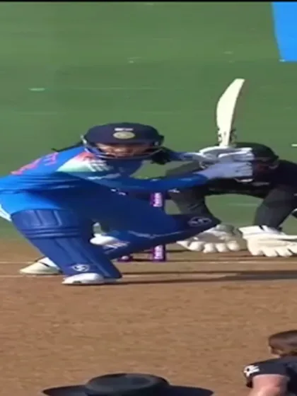 CWC25_IND_NZ_Smiriti_Batting _PlayerHLS_9x16