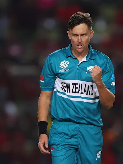 New Zealand pacers rattle West Indies in Powerplay | T20WC 2024