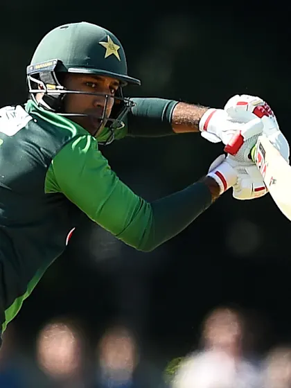 Australia facing stiff Pakistan challenge