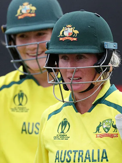 Mooney to the rescue as Australia ease past Bangladesh