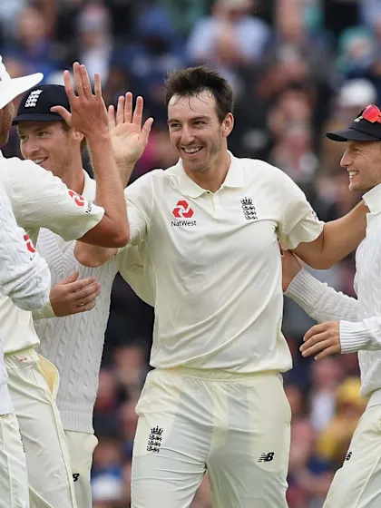 Stokes and Roland-Jones push South Africa to a corner