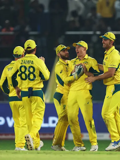 Australia beat New Zealand in World Cup epic