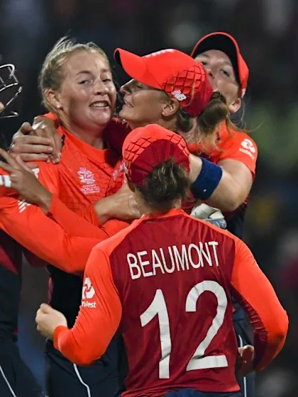 AUS v ENG: Australia wickets