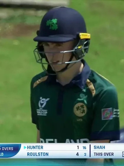 Logo of Gavin Roulston with a Four vs. Pakistan