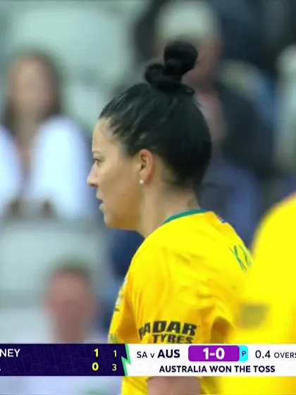 Georgia Voll - Wicket - Australia vs South Africa