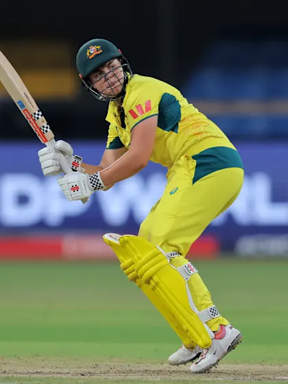 Australia seal top spot with thumping CWC25 win over Proteas