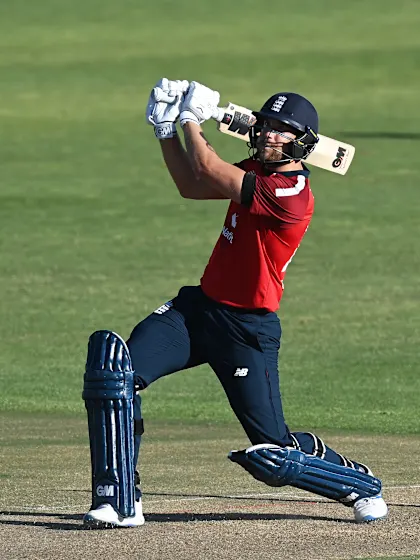 Malan the man as England seal series win over South Africa