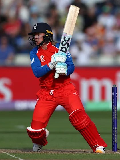 Wyatt-Hodge opens the boundary count | Women's T20WC 2026