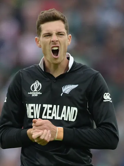 Santner could only watch and admire Babar’s ‘special knock’ for Pakistan