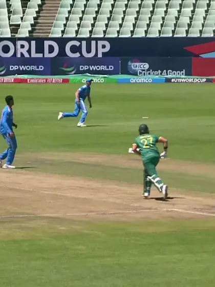 Logo of Lhuan-Dre Pretorius with a Four vs. India