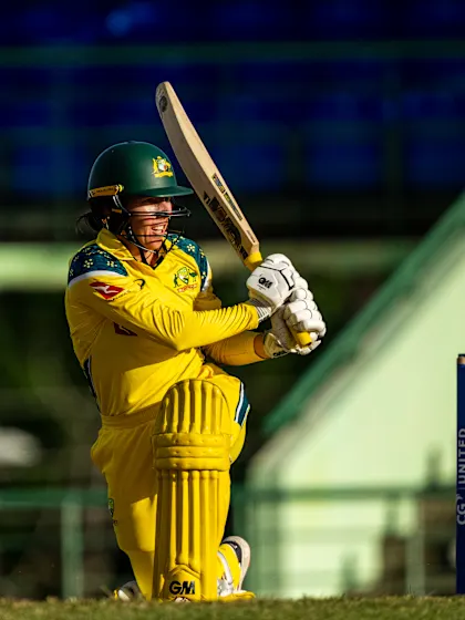 Fifteen on the trot as dominant Aussies clinch ODI series