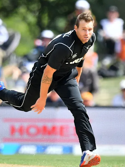 Bracewell, Neesham return for Sri Lanka ODIs