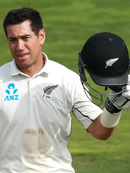New Zealand eye 2-0 after Ross Taylor double ton