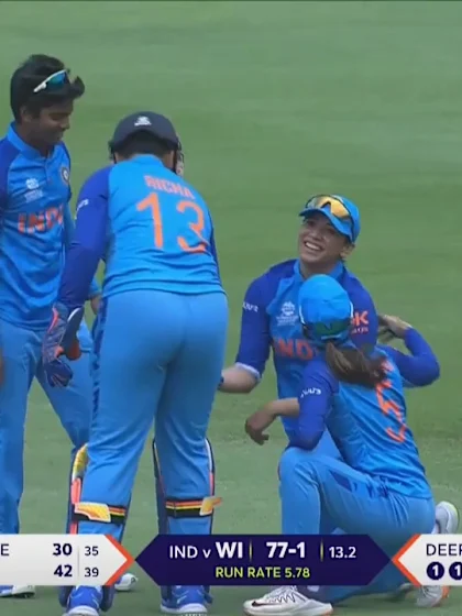 Logo of Smriti Mandhana takes a screamer | Women's T20WC 2023