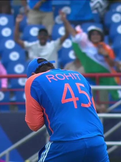Logo of Travis Head - Wicket - Australia vs India