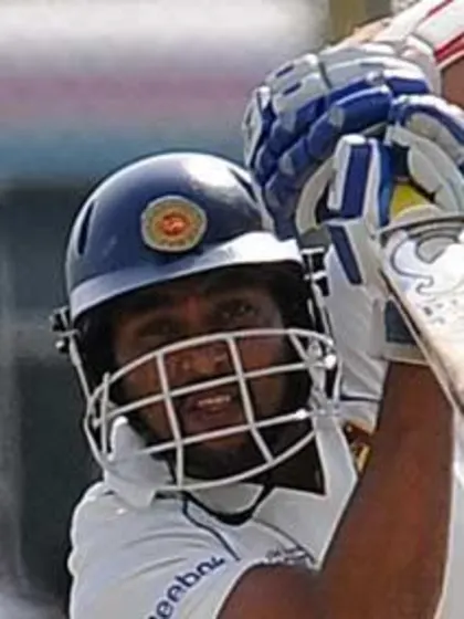 Dilshan's departure deferred
