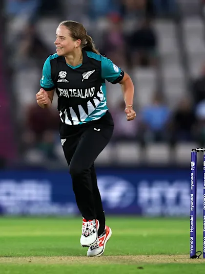 Maddy Green's stunner near the ropes | Women's T20WC 2026