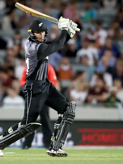 Australia and New Zealand face off in first match of Trans-Tasman Tri-Series