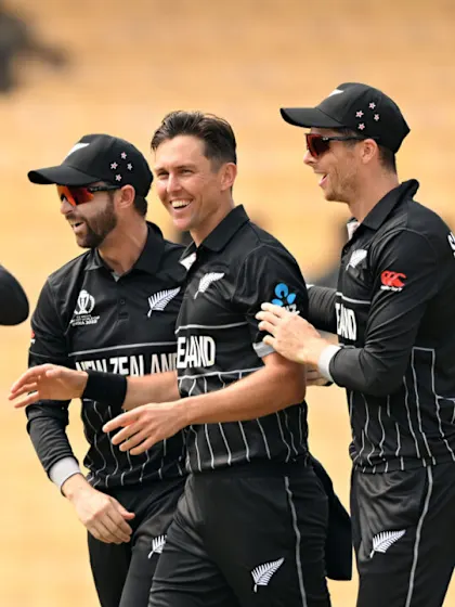Boult strikes with Das wicket on first ball of match | CWC23