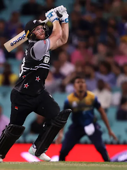 Phillips brings up New Zealand's fifty with big six | T20WC 2022