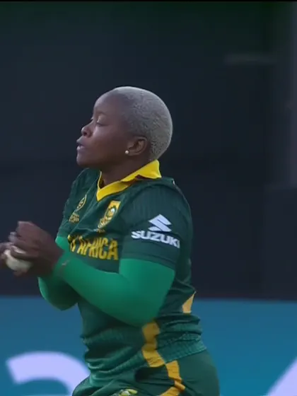 Brooke Halliday - Wicket - New Zealand Women vs South Africa Women