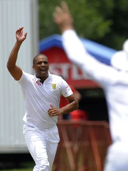 Philander-Morkel show puts South Africa on top