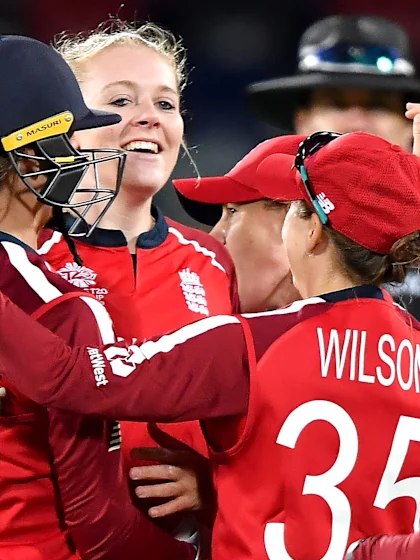 England’s Glenn and Ecclestone spin Pakistan into submission