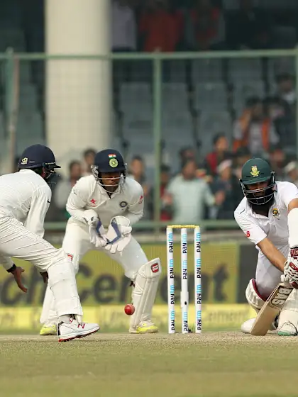 South Africa fight in search of series ending draw