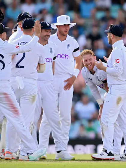 Uncapped leg-spinner added to England Test squad for Pakistan series