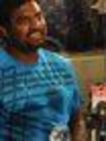 Murali confirms his retirement date