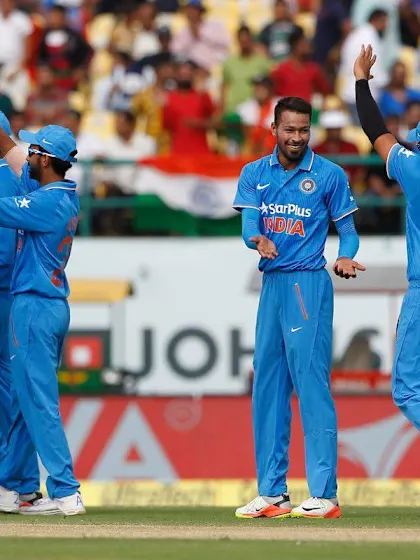 Pandya, red-hot Kohli propel India