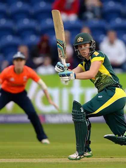 Australia Women calls up Osborne, Beams